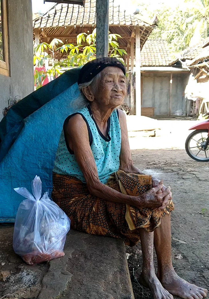 Mbah Rumpon (Anak Bekel Kalurahan Nglindur)